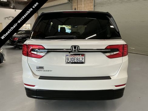 Used 2021 Honda Odyssey EX image 6