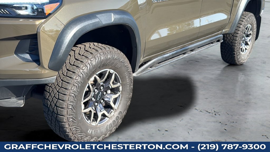 Used 2025 Chevrolet Colorado ZR2 AWD/4WD image 26