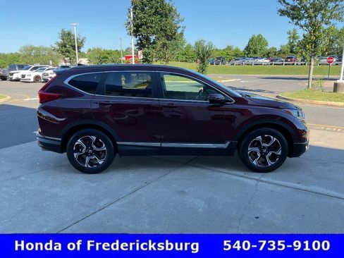 Used 2018 Honda CR-V Touring image 6