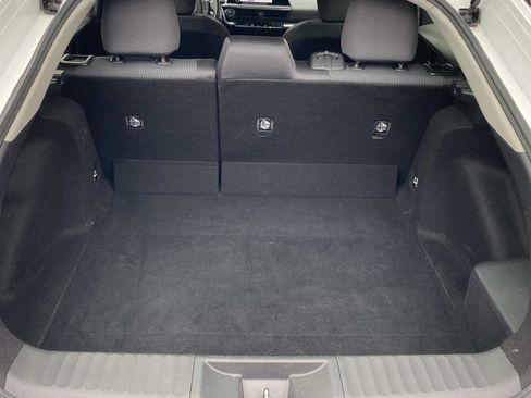 Used 2024 Toyota Prius LE image 8