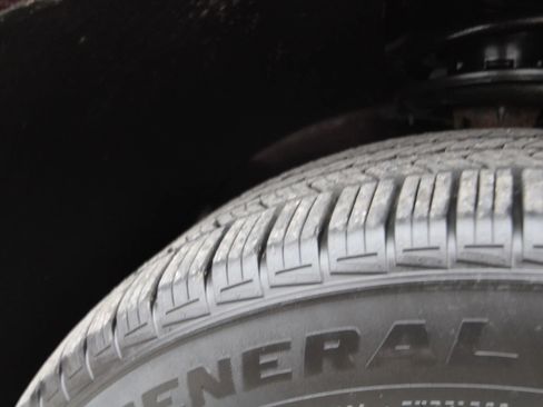 Used 2017 GMC Terrain SLT w/ Driver Alert Package I image 13