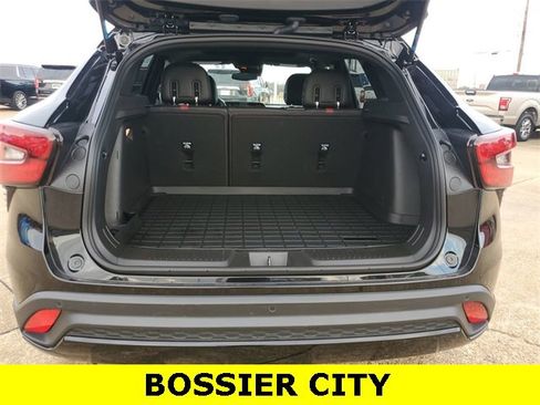 Certified 2025 Chevrolet Trax RS w/ Sunroof Package image 26