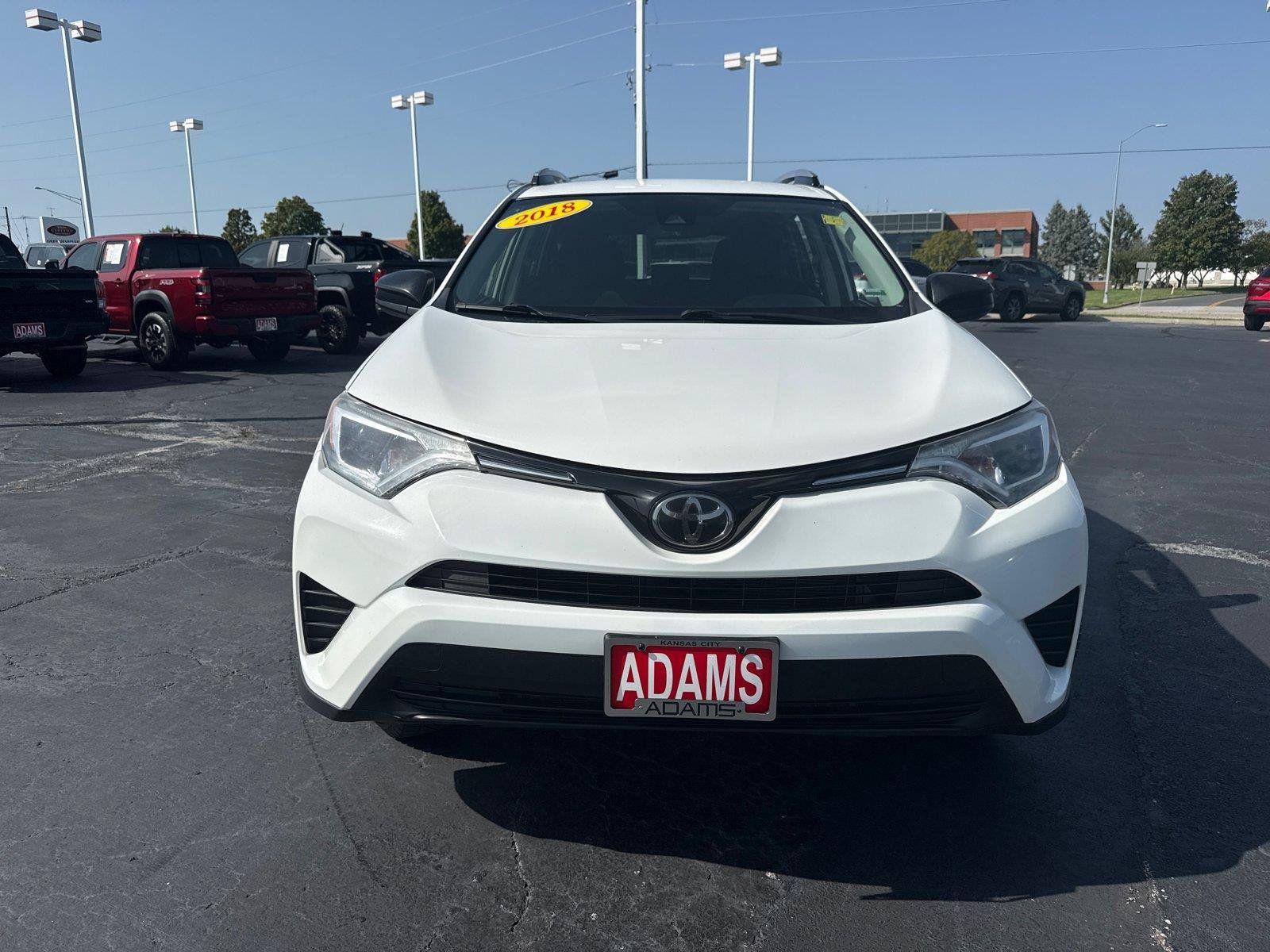 Used 2018 Toyota RAV4 LE w/ Carpet Mat Package AWD/4WD image 3