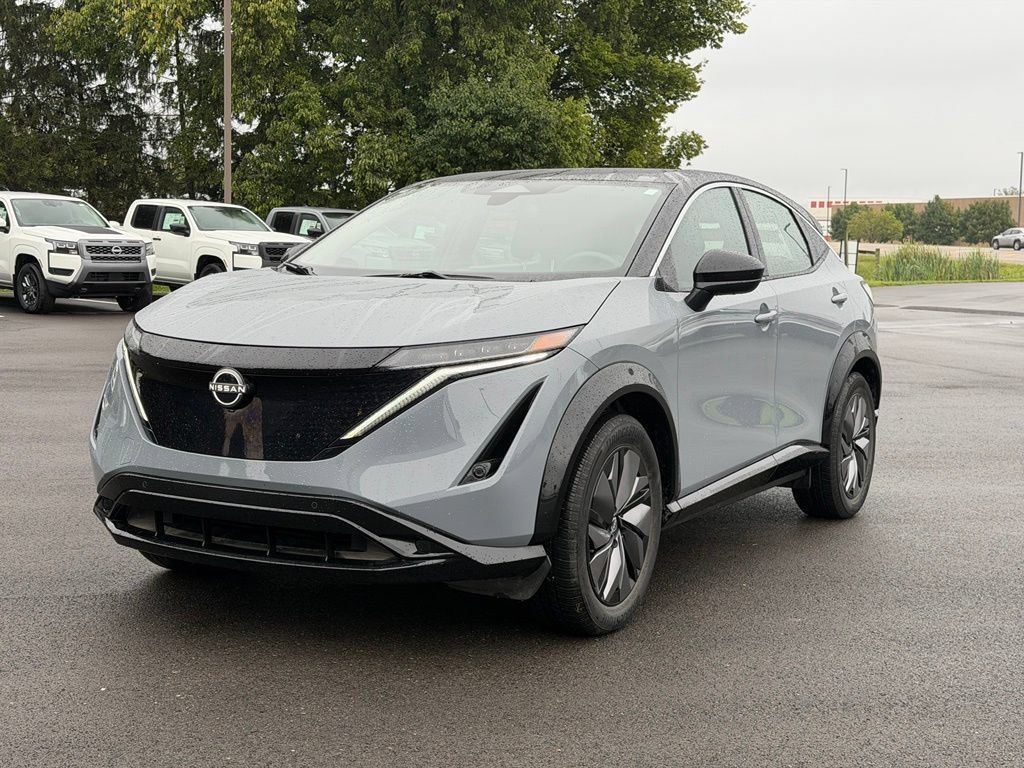 Certified 2024 Nissan Ariya FWD image 2