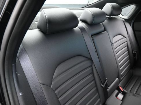 Used 2024 Kia Forte GT-Line w/ GT-Line Premium Package FWD image 40