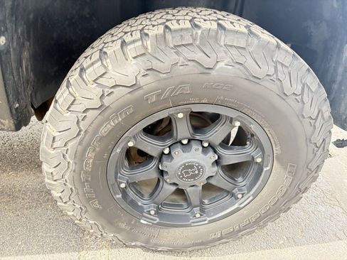 Used 2008 Chevrolet Silverado 2500 LTZ w/ Safety Package AWD/4WD image 17