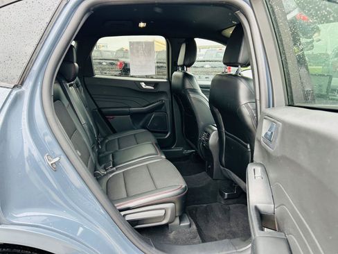 Used 2024 Ford Escape ST-Line w/ Tech Pack #1 AWD/4WD image 32