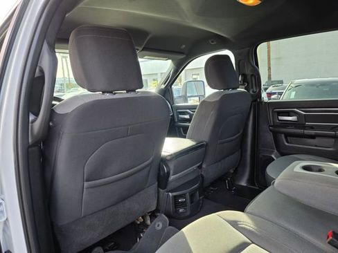 Used 2024 RAM 2500 Big Horn image 17