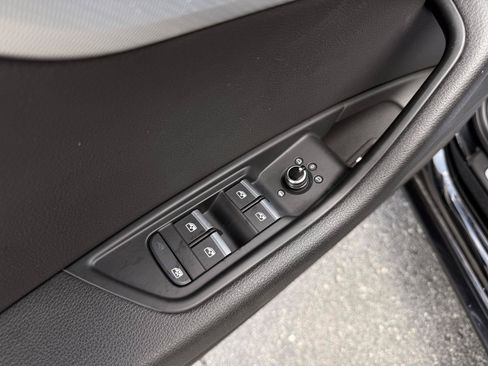 Used 2019 Audi A4 2.0T Premium w/ Convenience Package AWD/4WD image 30