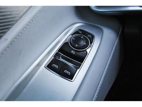 Used 2022 Chevrolet Corvette Stingray Preferred Cpe w/ Z51 Performance Package image 13