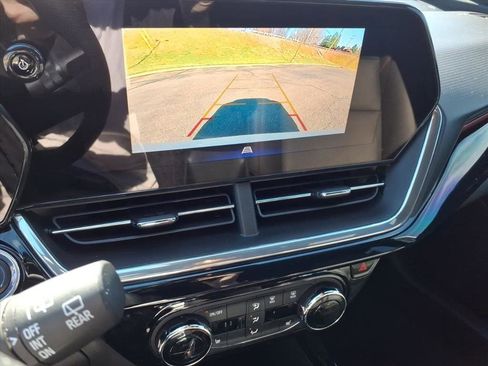 Used 2024 Chevrolet Trax RS w/ Driver Confidence Package image 34