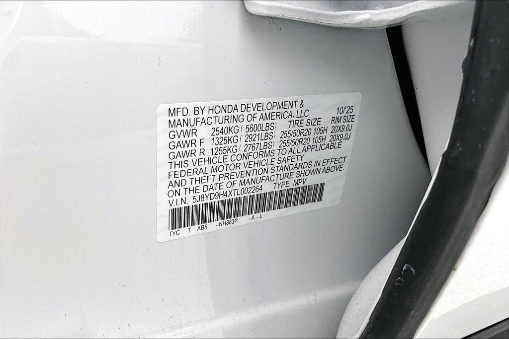 Certified 2026 Acura MDX w/ Technology Package FWD image 42
