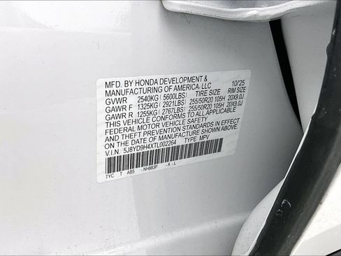 Certified 2026 Acura MDX FWD w/ Technology Package image 42