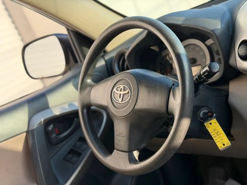 Used 2007 Toyota RAV4 2WD V6 image 9