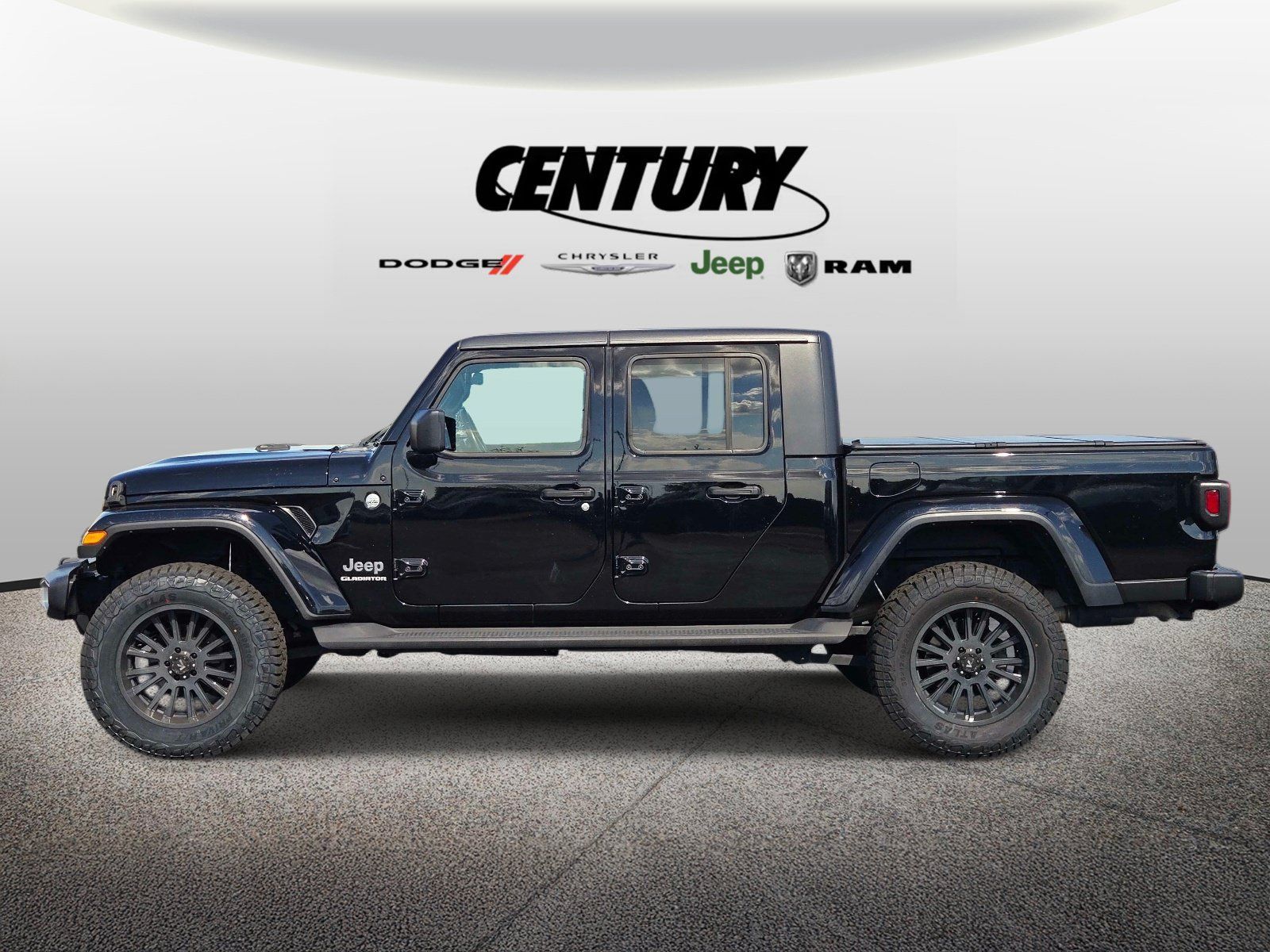 Used 2020 Jeep Gladiator Overland w/ Popular Equipment Package AWD/4WD image 7