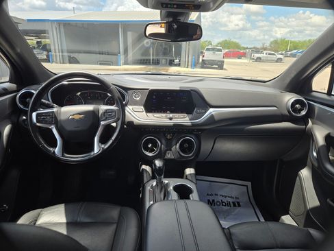 Used 2021 Chevrolet Blazer LT FWD image 15