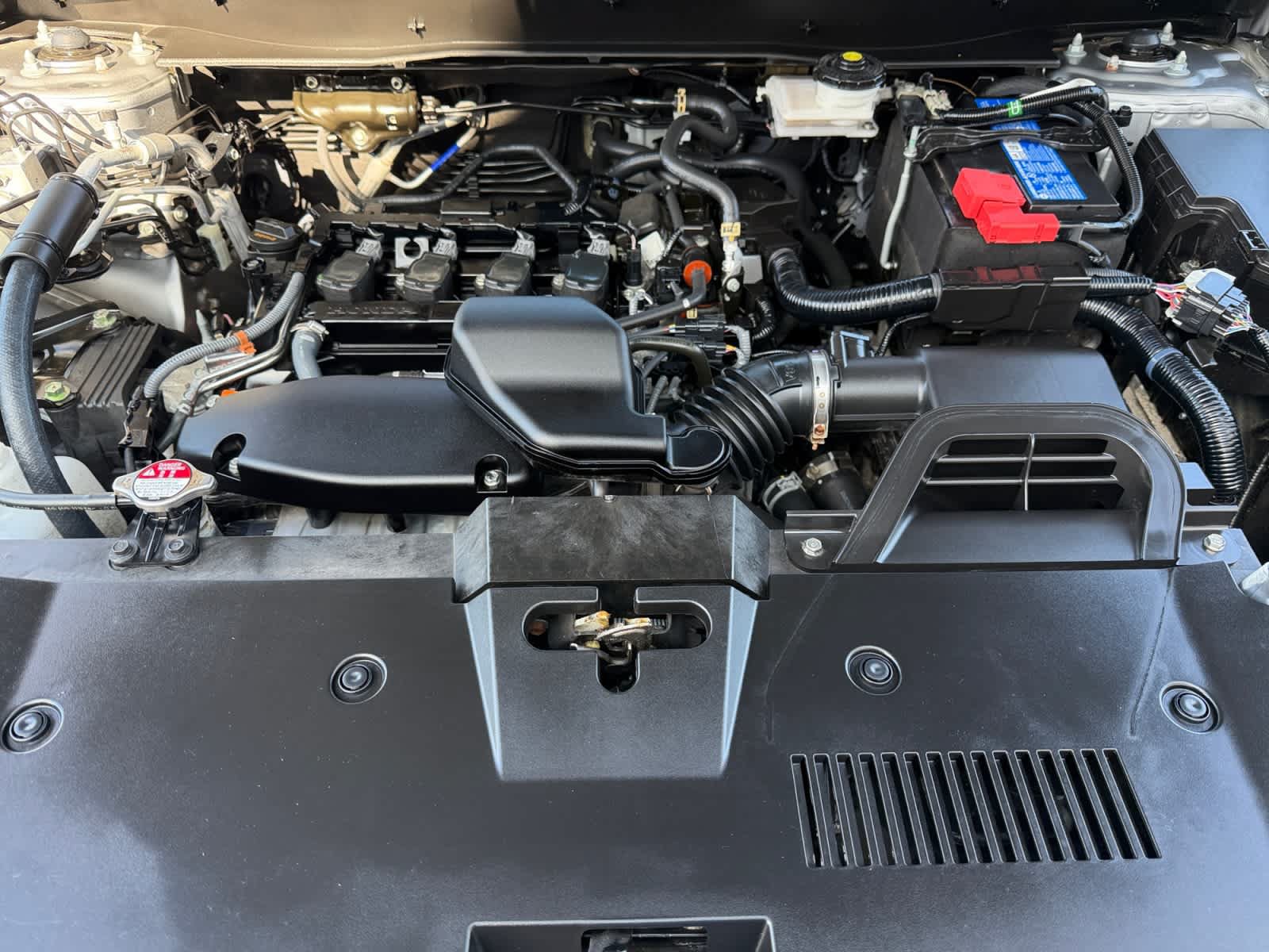 Used 2024 Honda CR-V EX-L image 8