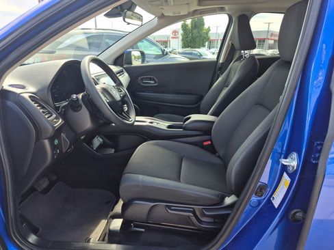 Used 2021 Honda HR-V EX image 16