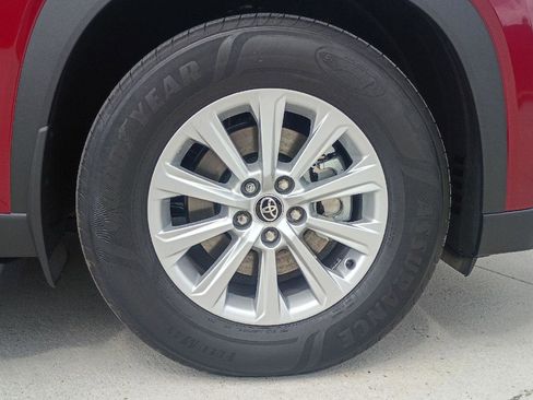 New 2026 Toyota Grand Highlander FWD image 23