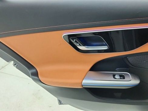 Used 2023 Mercedes-Benz C 300 Sedan image 31