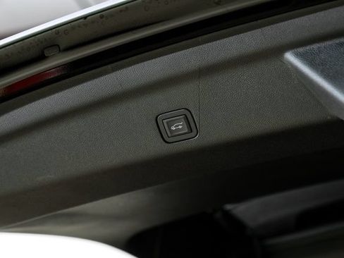 Used 2026 GMC Yukon AT4 Ultimate AWD/4WD image 83