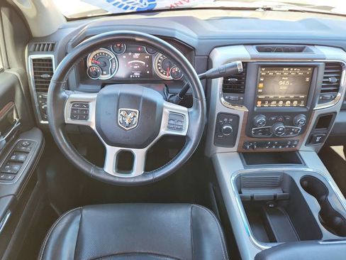 Used 2016 RAM 2500 Laramie image 10