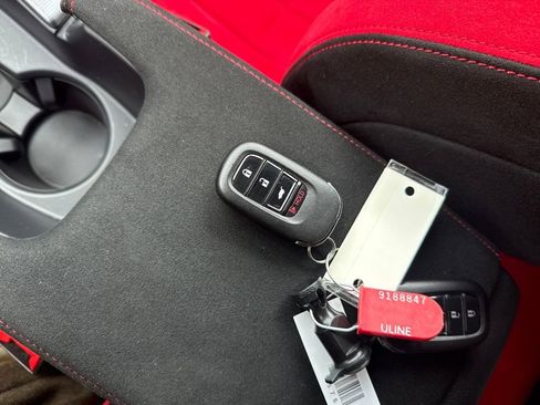 Used 2024 Honda Civic Type R image 29