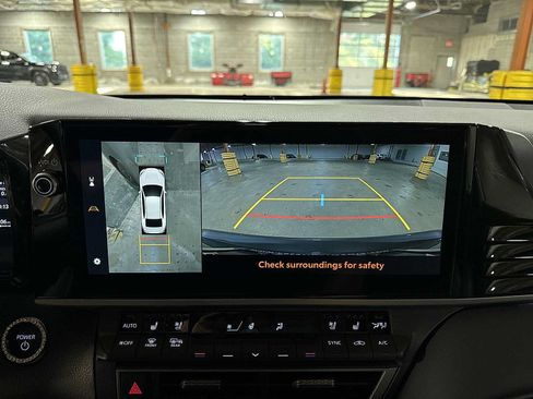 Used 2025 Toyota Camry XSE w/ Premium Plus Package AWD/4WD image 25