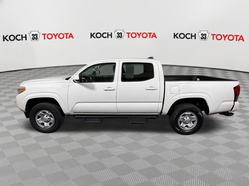 Used 2023 Toyota Tacoma SR AWD/4WD image 4