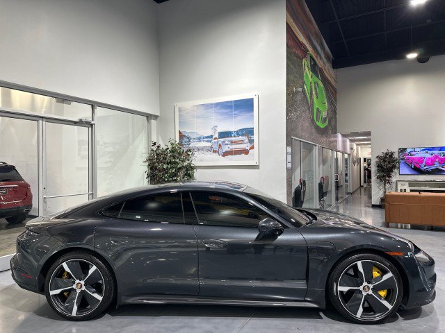 Used 2020 Porsche Taycan Turbo S w/ Premium Package AWD/4WD image 16