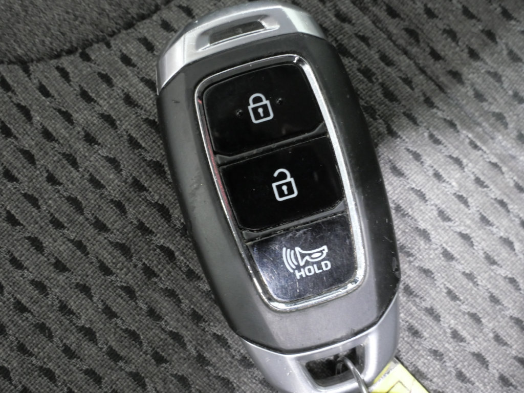 Used 2020 Hyundai Santa Fe SEL AWD/4WD image 24