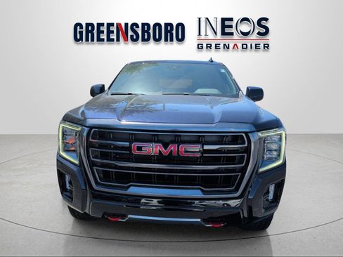 Used 2024 GMC Yukon AT4 AWD/4WD image 8