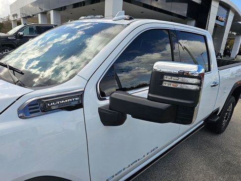 New 2026 GMC Sierra 2500 Denali Ultimate image 16