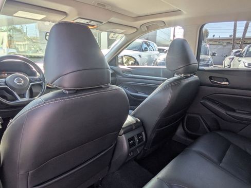 Used 2019 Nissan Altima 2.5 SL FWD image 28