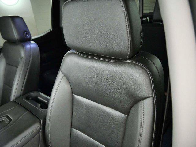 Used 2021 Chevrolet Silverado 1500 LT Trail Boss w/ Convenience Package II AWD/4WD image 13
