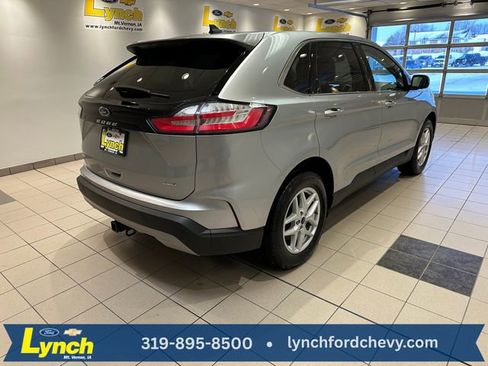 Used 2022 Ford Edge SEL w/ Convenience Package image 25