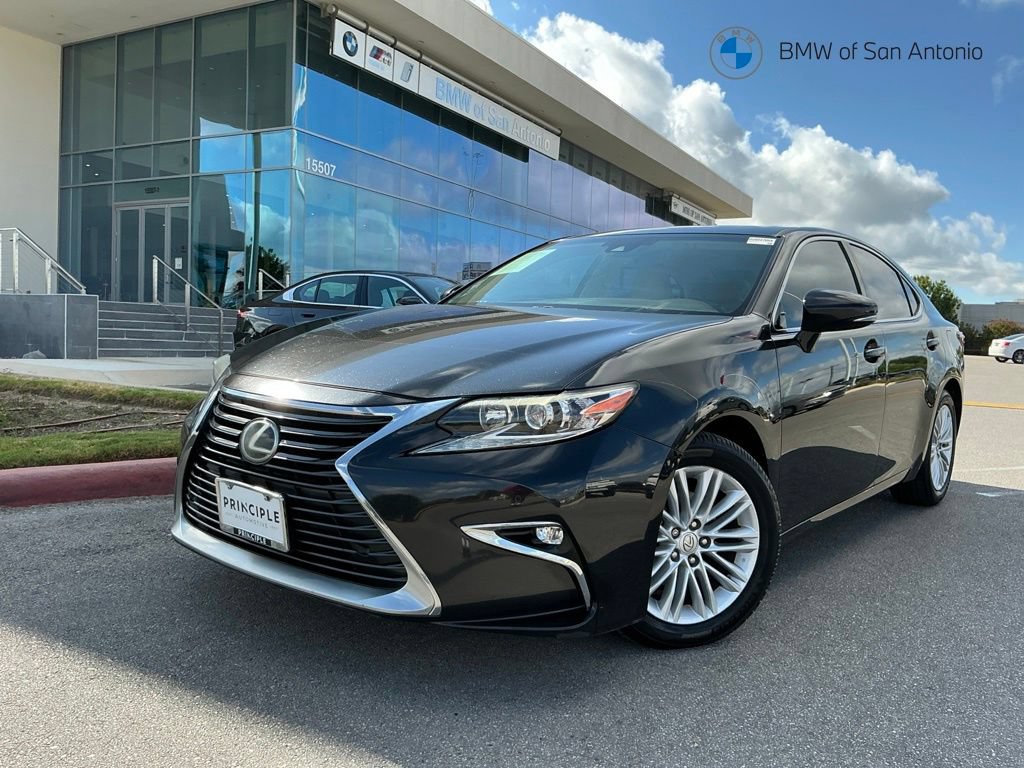 Used 2016 Lexus ES 350 w/ Premium Package w/Wood Trim FWD image 1