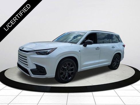 Certified 2025 Lexus TX 500h AWD w/ Technology Package image 8