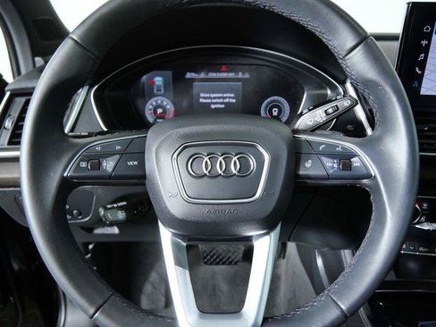 Used 2023 Audi Q5 2.0T Premium Plus w/ Premium Plus Package AWD/4WD image 22
