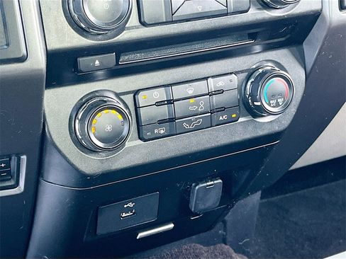 Used 2018 Ford F150 XLT w/ Equipment Group 301A Mid image 15