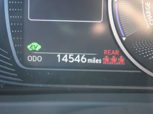 Certified 2024 Lexus UX 250h FWD image 15