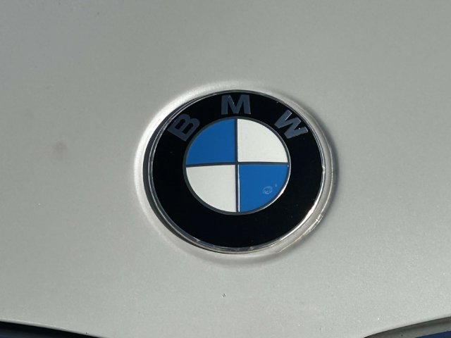 Used 2018 BMW 530i RWD image 10