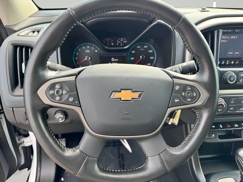 Used 2022 Chevrolet Colorado Z71 AWD/4WD image 13