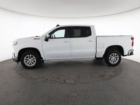 Used 2022 Chevrolet Silverado 1500 LT AWD/4WD image 7