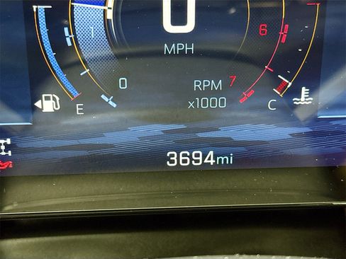 New 2025 Chevrolet Equinox ACTIV image 12