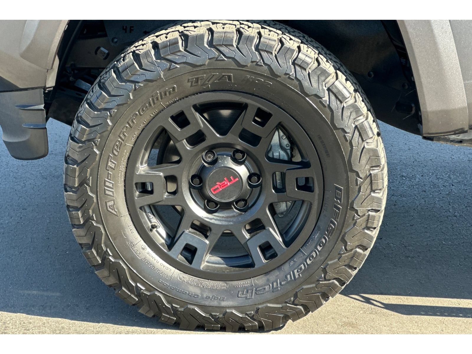 Certified 2022 Toyota Tacoma Limited w/ Nightshade Package AWD/4WD image 33