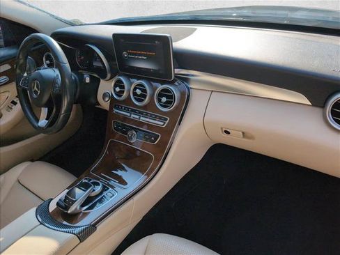 Used 2015 Mercedes-Benz C 300 4MATIC Sedan image 28