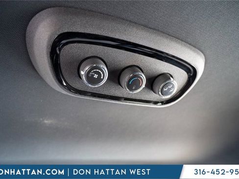 Used 2021 Dodge Durango GT image 25