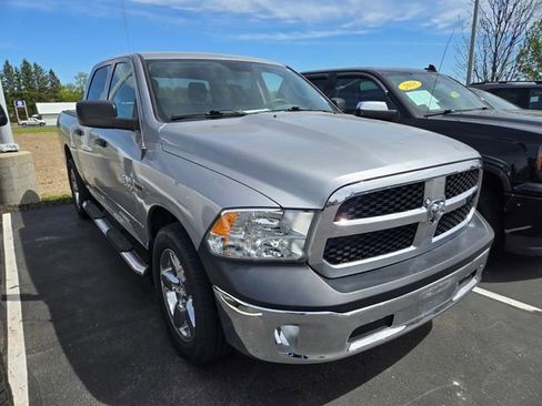 Used 2019 RAM 1500 Tradesman w/ Tradesman SXT Package AWD/4WD image 1
