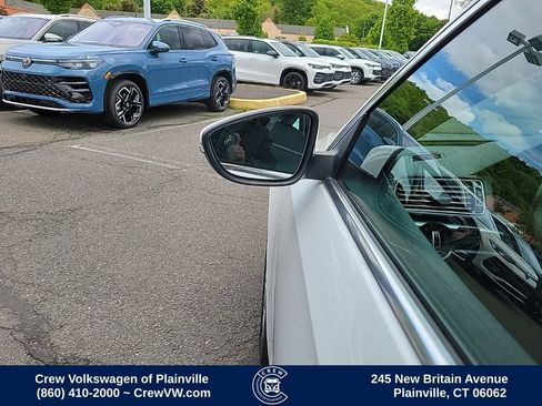 Used 2018 Volkswagen Passat 2.0T SE FWD image 27